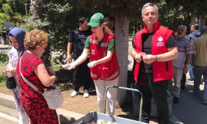 Sinop'ta 2 Bin 500 Kişiye Aşure İkramı