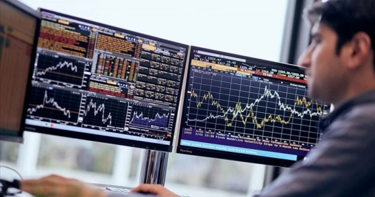 Borsa 14.000 Puanı Aşarak Rekor Kırdı