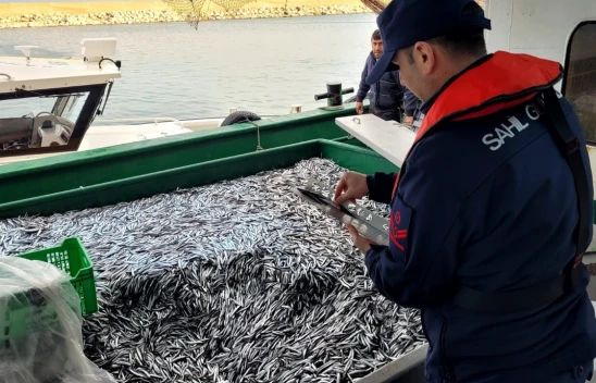 2 Balıkçı Teknesine 232 Bin TL Ceza