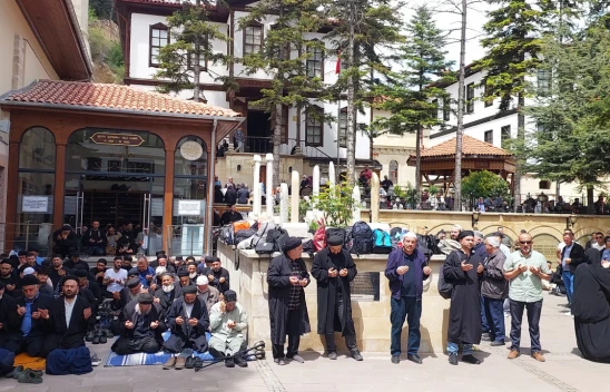 2 Bin Kişi Hz. Pir Şeyh Şaban-I Veli'yi Ziyarete Geldi