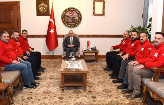 2 Bin Öğrenciye Yardımda Bulunacaklar