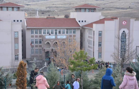 20 Milyon Öğrenci Yarıyıl Tatiline Girdi