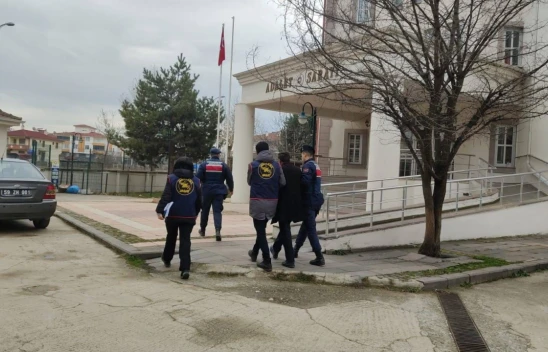 20 Yıl Hapis Cezasıyla Aranıyordu