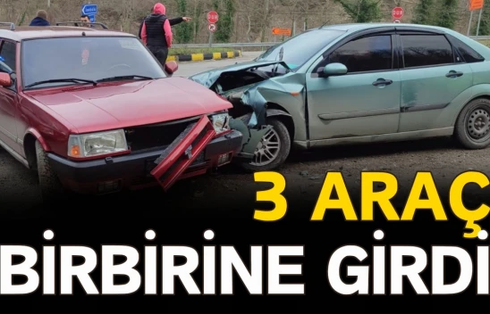 3 Araç Birbirine Girdi: Sürücüler Yara Almadan Kurtuldu