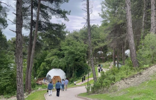 Abana turistlerin akınına uğruyor