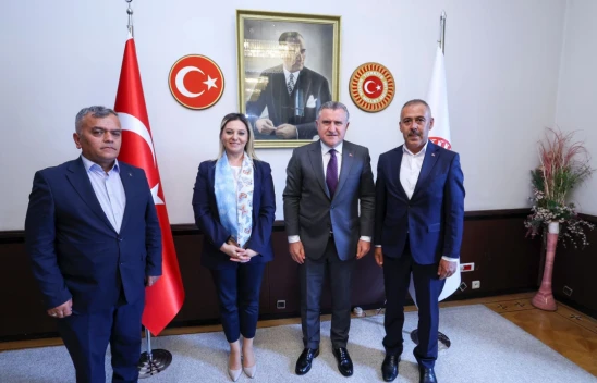 Ağlı Heyeti Bakan Bak'ı Ziyaret Etti