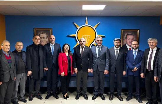 AK Parti Aday Adayları Parti Teşkilatıyla Buluştu