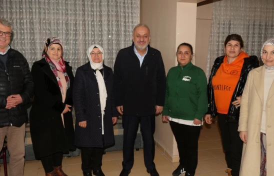 AK Parti Belediye Başkan Adayı Tahsin Babaş: 'Suni Gündemle Zaman Kaybedemeyiz'