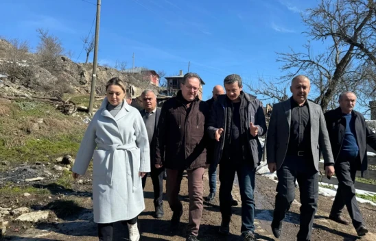 AK Parti Kastamonu Heyeti Ağlı'daki Yangınzedelerle