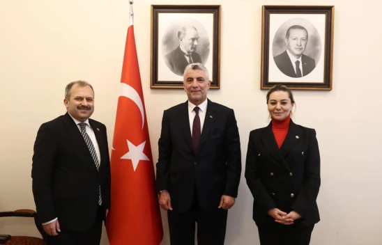 AK Parti Milletvekillerinden, Ticaret Bakanı Ömer Bolat'a Ziyaret