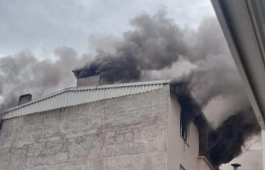 Alacak-Verecek Kavgasında Binayı Ateşe Verdi