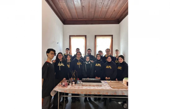 APL Öğrencileriyle Ebru Uygulaması Yapıldı