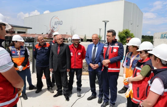 Arama ve Kurtarma Eğitimleri Devam Ediyor