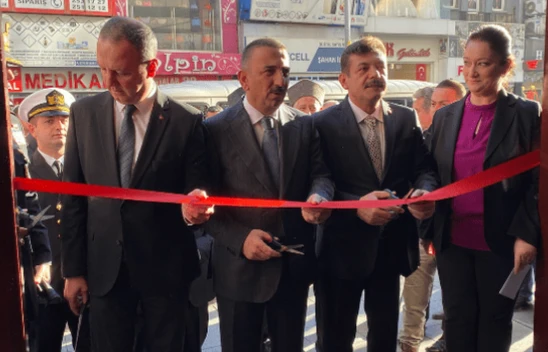 Atatürk Konulu Sergi Açıldı