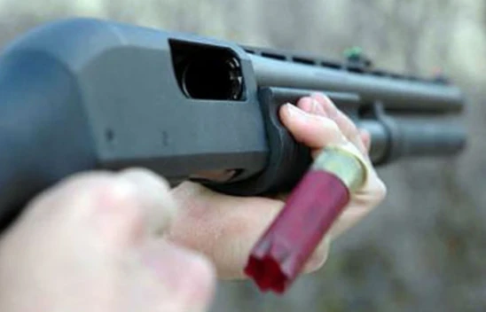 Ava gitmek isterken kendini vurdu