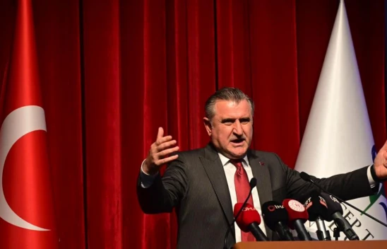 Bakan Bak: 'Türkiye Yüzyılı gençlerin yüz yılı olacak'