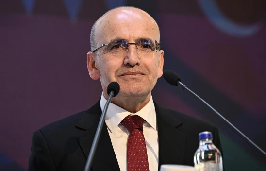Bakan Şimşek: 'Yıllık Enflasyon Keskin Bir Şekilde Düşmeye Başlayacak'