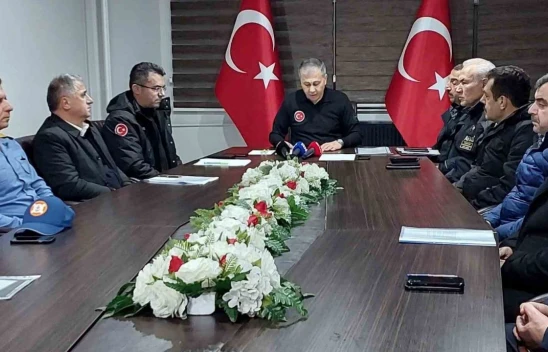 Bakan Yerlikaya, Zonguldak'ta Kaybolan Geminin Battığını Açıkladı