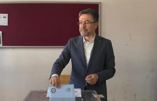 Bakan Yumaklı, Ankara'da Oyunu Kullandı