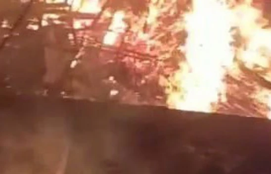 Bartın'da 3 ev alevlere teslim oldu