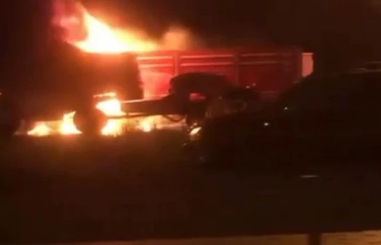 Tır Alev Topuna Döndü