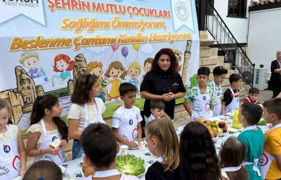 Beslenme Çantalarını Kendileri Hazırladılar