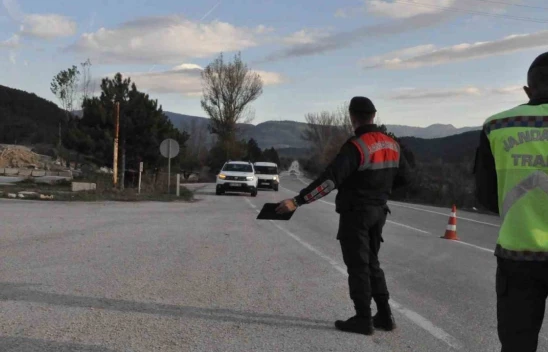 Bolu'da Kış Lastiği Uygulaması Yapıldı