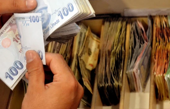 Bütçe Aralık'ta 842,5 Milyar Lira Açık Verdi