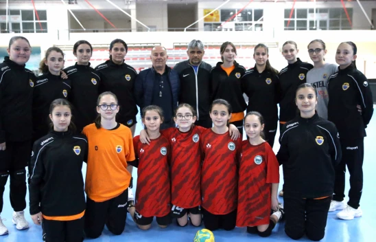 Çalıştırdığı İki Takım da Türkiye Finallerinde