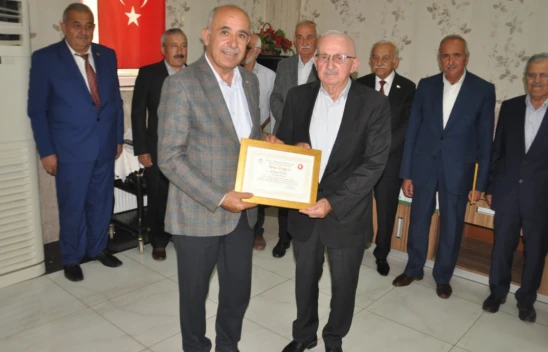 Çeyrek Asırlık Muhtarlar Onurlandırıldı