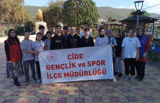 Cide'de 'Cumhuriyet Koşusu' Yapıldı