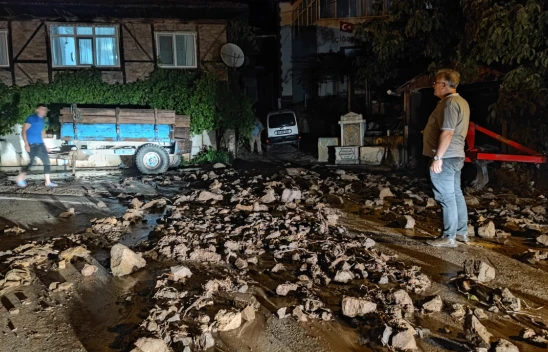 Çorum'da Şiddetli Yağış Etkili Oldu