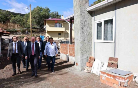 Yangında Evlerini Kaybeden Aileler Yeni Yuvalarına Kavuştu