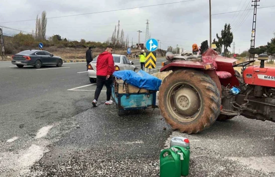 Otomobil ile traktör çarpıştı: 1 yaralı