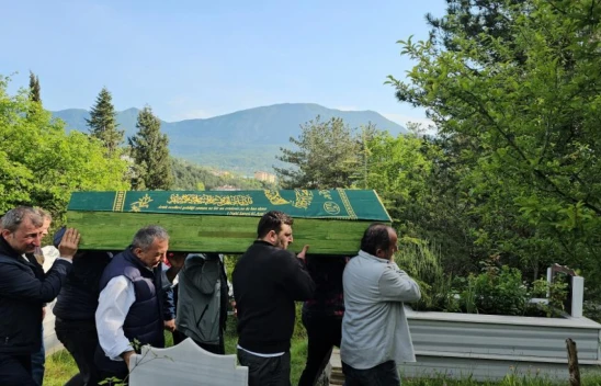 Denize Düşen Vatandaş Son Yolculuğuna Uğurlandı