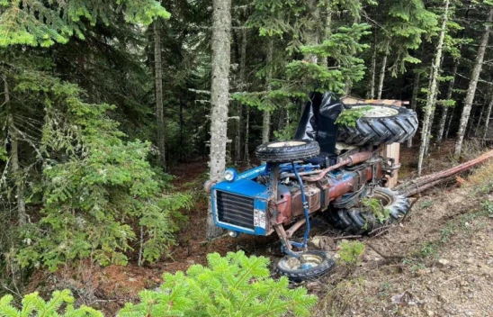 Devrilen Traktörün Sürücüsü Öldü