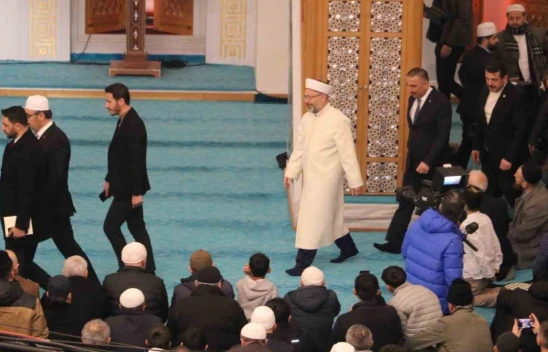 Diyanet İşleri Başkanı Erbaş'tan 'Beraberlik Vurgusu'