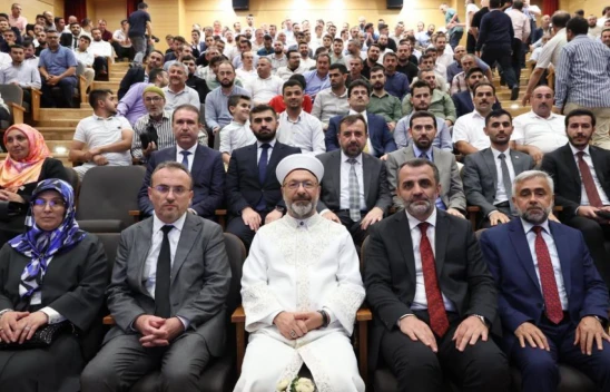 Diyanet İşleri Başkanı Erbaş, Din Görevlileriyle Bir Araya Geldi