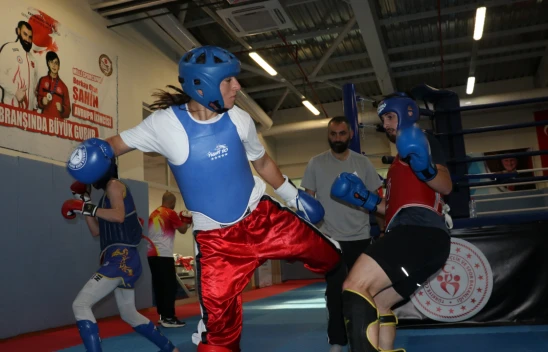 Dünya Şampiyonluğu İçin Ter Döküyor