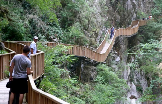 Dünyanın En Derin 2'inci Kanyonu Nerede ?