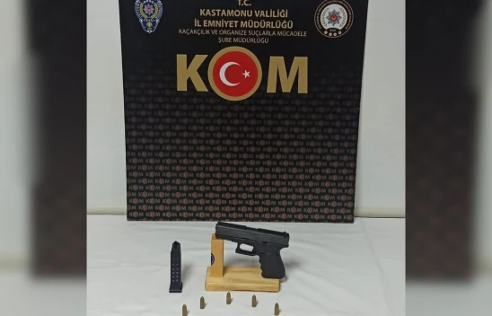 Durdurulan Araçtan Ruhsatsız Silah Çıktı