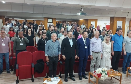 Eğitim-İş, Bal İle 'Devam' Dedi