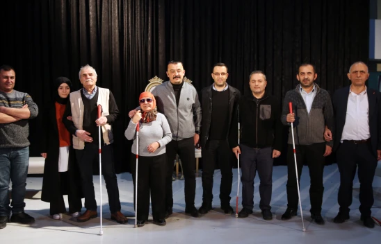 Ekip Moni Üçüncü Oyunlarına Hazırlanıyor