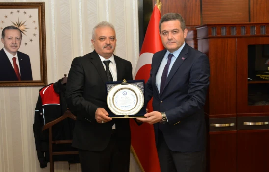 Emekli polise Hizmet Onur Belgesi