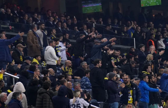 Fenerbahçe taraftarından 'yönetim istifa' sesleri
