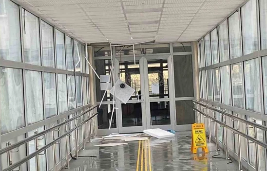 Fırtına Öğrenci Yurdunu Vurdu!