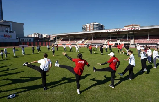 Gazi Stadyumu'nda Sabah Aerobiği