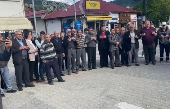 Hacı Adayları Dualarla Uğurlandı