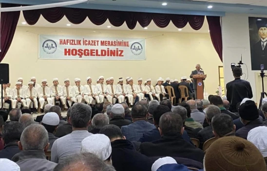 Hafızlara İcazet Töreni Düzenlendi