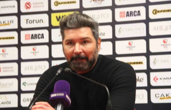 Hakan Kutlu: 'Bir Yol Kazası Yaşadık'